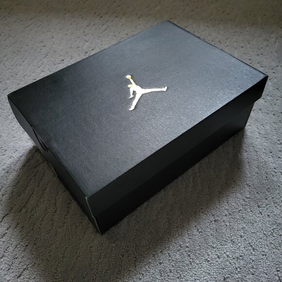 Youth Size 6Y Jordan 1 Low Pink Foam Fire Red White (GS) 553560-608 AUTHENTICNEW - Picture 8 of 9